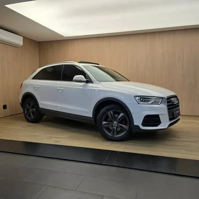 Q3 1.4 TFSI FLEX PRESTIGE PLUS S TRONIC
